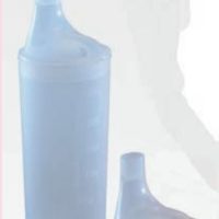 Vaso Con Tapa y Boquilla Económico. Evita que se derrame líquido sobre el paciente | L2431
