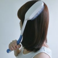 Cepillo Ergonómico con Mango Largo - Sencilla - Mnimo esfuerzo | L2303